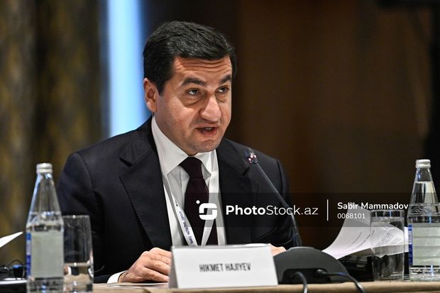 hikmet-haciyev-azerbaycanla-rusiya-arasinda-munasibetler-en-yuksek-seviyyededir